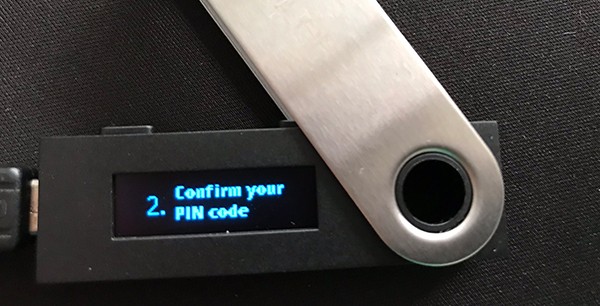 Ledger Nano S - Confirm PIN